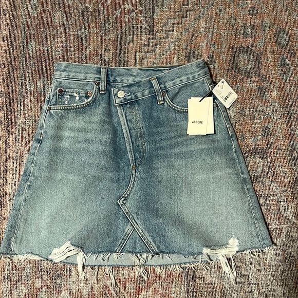 NWT AGOLDE Crisscross denim skirt in symbol size 24 - Picture 2 of 6